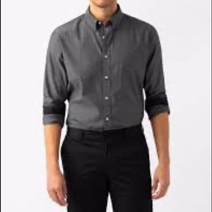 ✨3 for $20✨ men’s gray button down